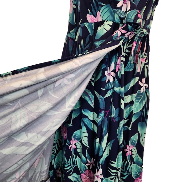 Old Navy Maternity‎ Woman Dress Size M Ruffled Waist-Defined Faux-Wrap Dress - Picture 5 of 9